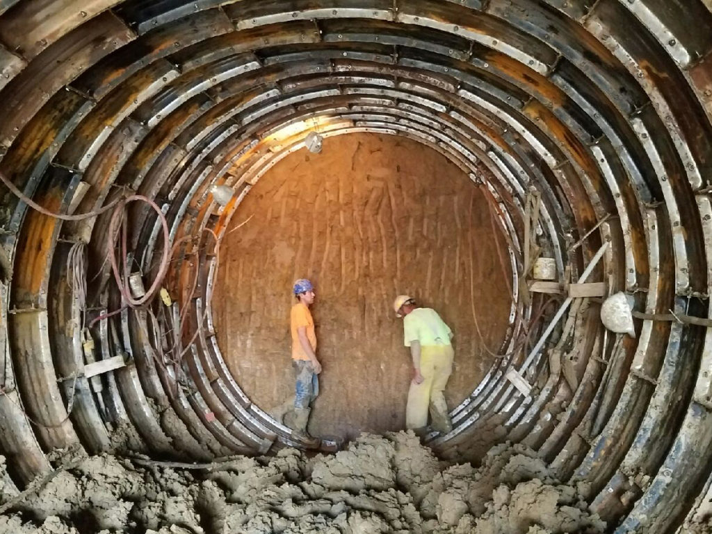 Hand Tunnels